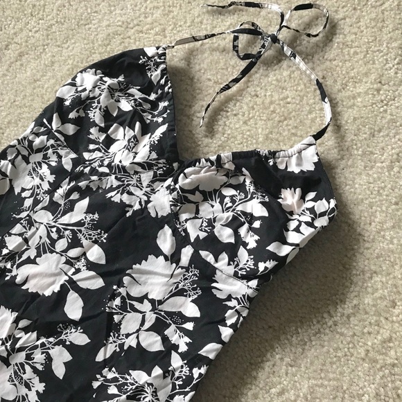 H&M Black and White Floral Halter Sundress Size 4 - Picture 2 of 5